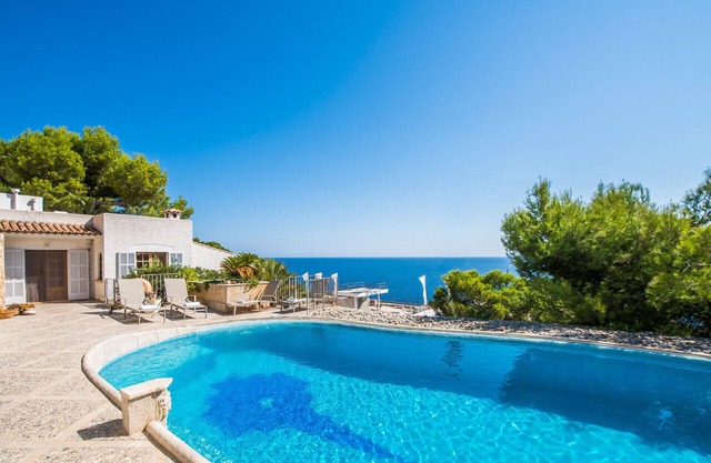 House Mallorca Ram de Mar with sea view and pool