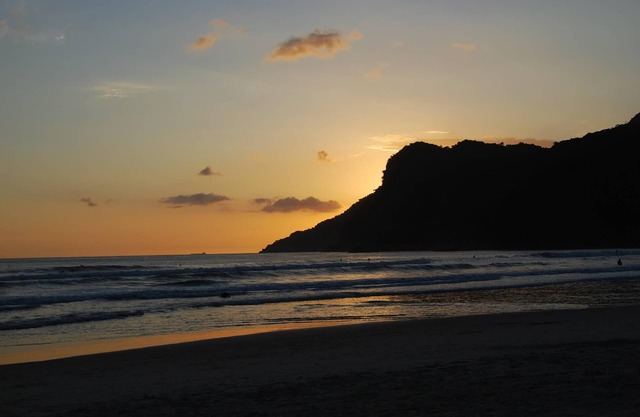House with 5 suites-Praia de Guaecá