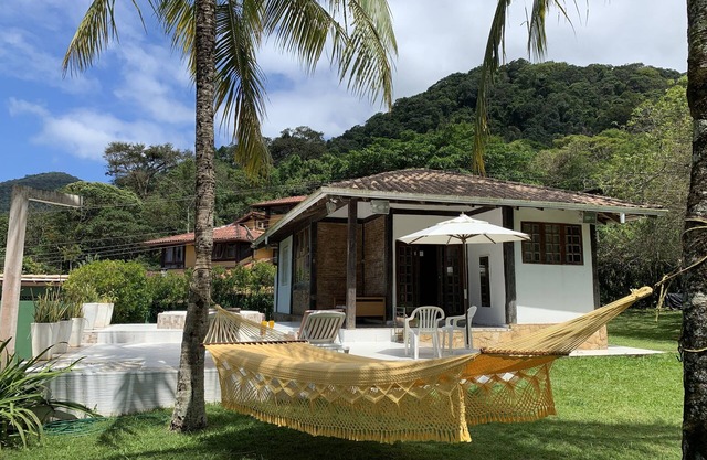 HOUSE WITH JACUZZI - SOLARIUM AND PRIVATIVE TENNIS COURT