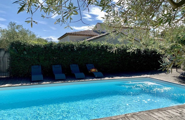 HOUSE with SPA - CLIMATIZATION - SWIMMING POOL - Gîte de France