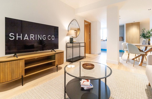 Housing Castellana X X V by Sharing Co