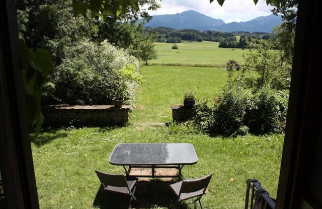 Huge sleeping and living area 2000m2 garden