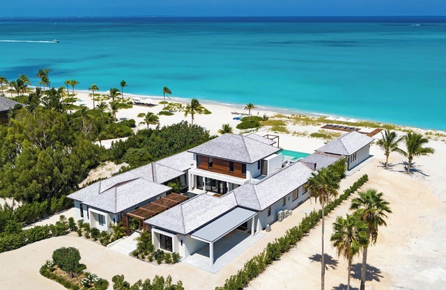 Huge Villa for your Holiday Dreams