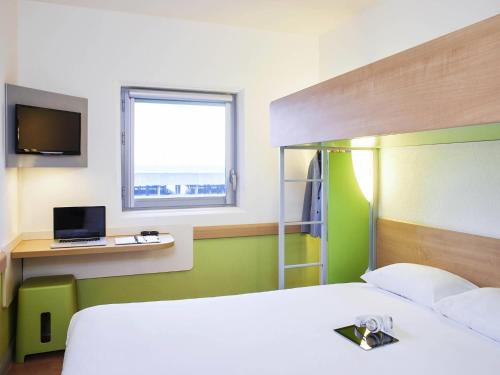 ibis budget Birmingham Airport Terminal Building - NEC
