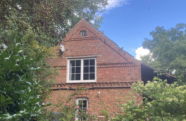 Idyllic guest house in the countryside