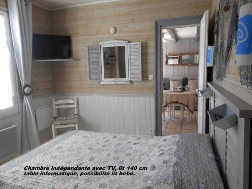 ILE DE RE, LA DANAE, VELOS, WIFI, POSSIBILITE CUISINE, LINGE, PARKING gratuit