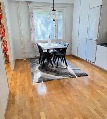Ilona Apartment, ESCAPE 2