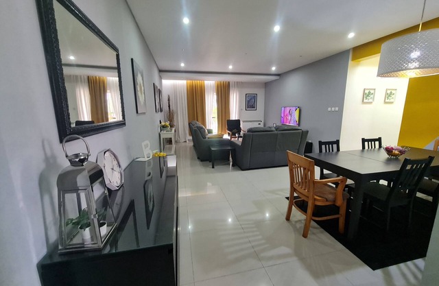 Immaculate 3-Bed Apartment in Kilamba, luanda