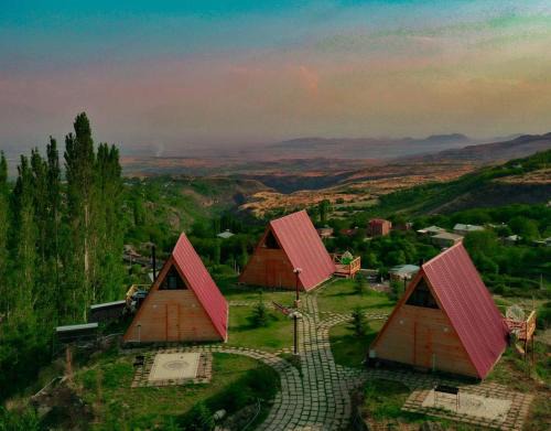 IN CLOUDS resort