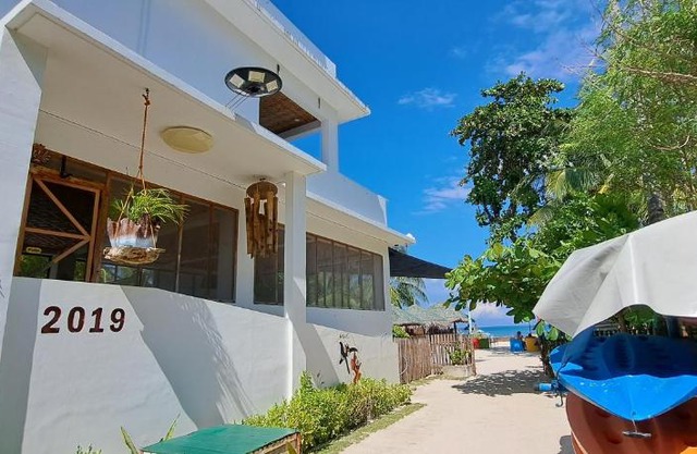 In Dai Aquasports and Beach Resort
