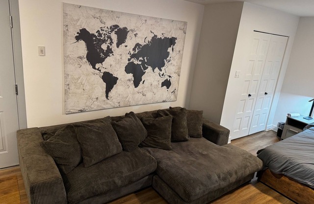 In the heart of the Village - Apartment #3