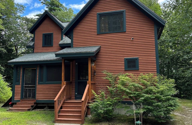 Incredible Mountainside House Near King Pine now available for 25-26 ski season