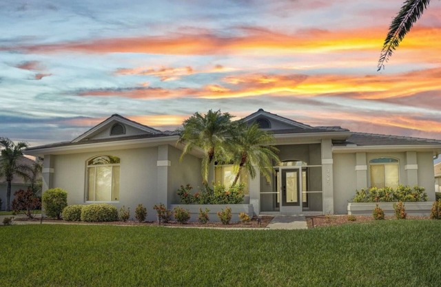 INCREDIBLE WATER VIEW! NEW LUXURY REMODELED HOME; HEATED SALT POOL, GOLF NEARBY