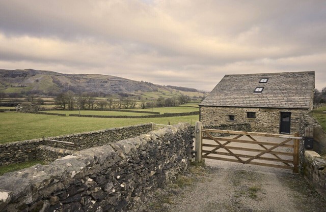 Ings Barn - Three Bedroom House, Sleeps 6