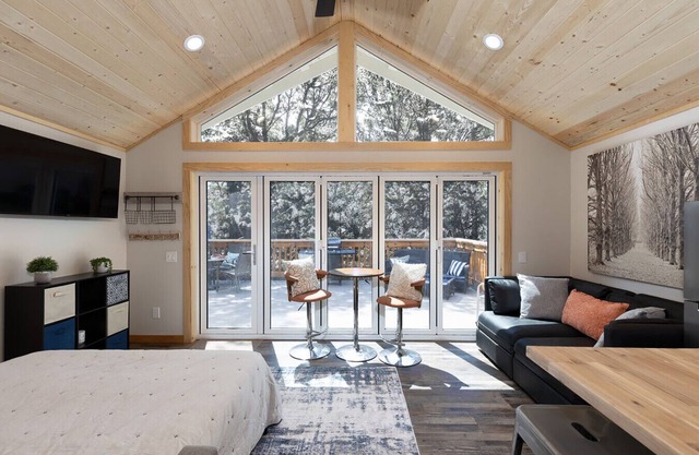 Inside Out Cottage · One With Nature|Cozy|Romantic
