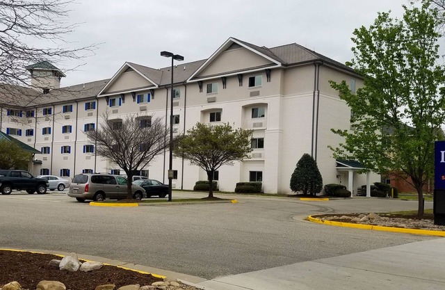 InTown Suites Extended Stay Newport News VA - I-64