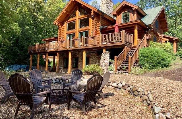 Introducing Whispering Pines @ Cedar River Village