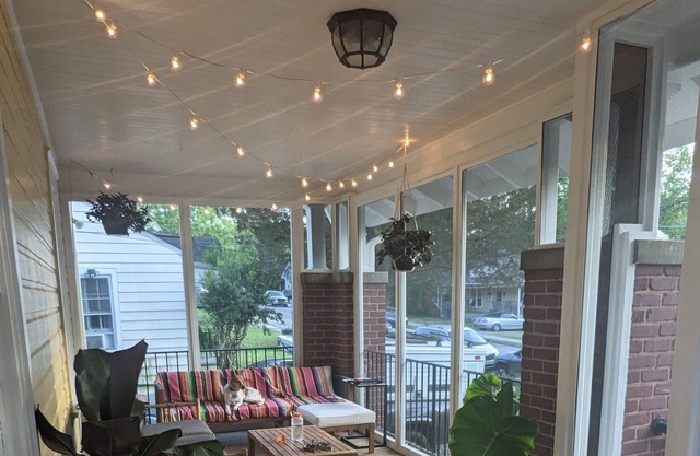 Inviting 2BR Sanctuary - Cozy Light Filled Bungalow with Two Screened Porches