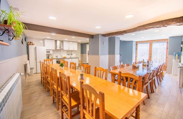 Iriñiken, amplia casa rural con barbacoa en Navarra