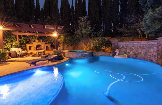 Irvine luxury house /First rental /Close everthing /Hottub/ Family travel /WFH