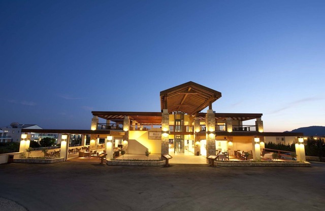 Island Blue Hotel