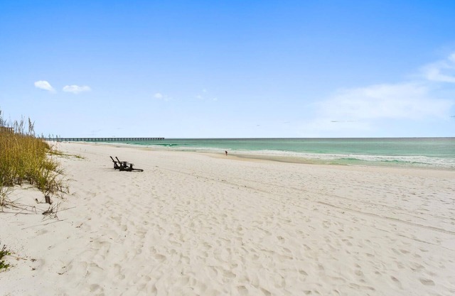"Island Time" Condo w/Extraordinary Views! 2 Bed 2 Bath
