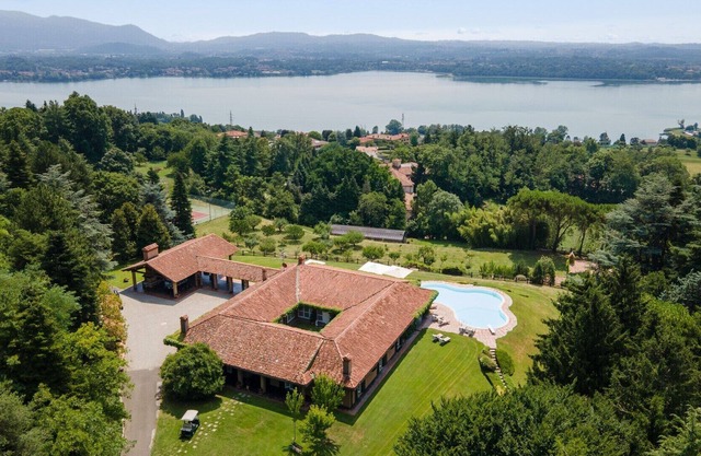 LIVE MAGICAL HOURS IN A UNIQUE PLACE FULL OF COMO LUXURY, ENCHANTING ATMOSPHERE!