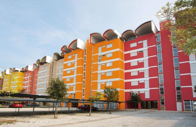 Apartment in Caorle near Stunning Beaches
