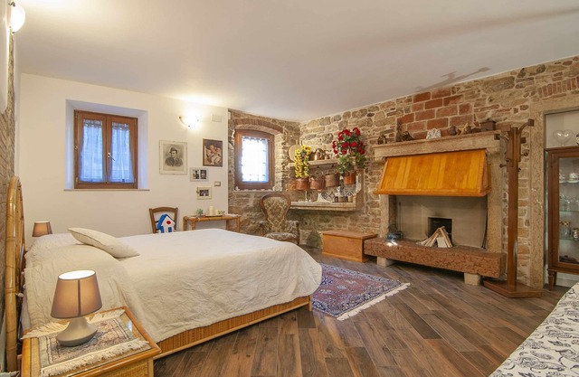 Dimora Laura - Romantic with open wood stove