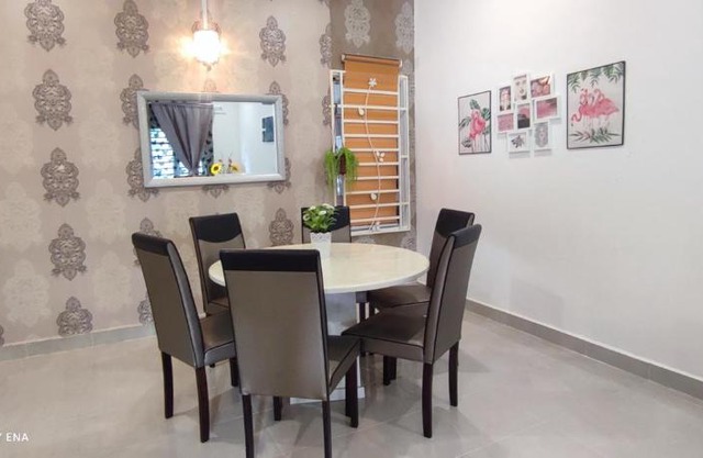 Izora Homestay