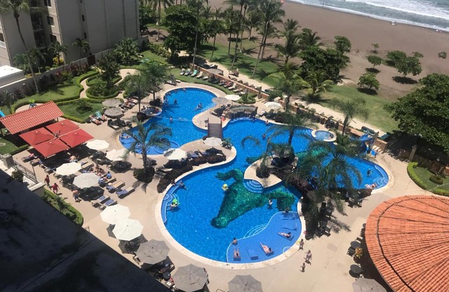 Jaco Oceanfront Condo #1119 in a Luxury Resort