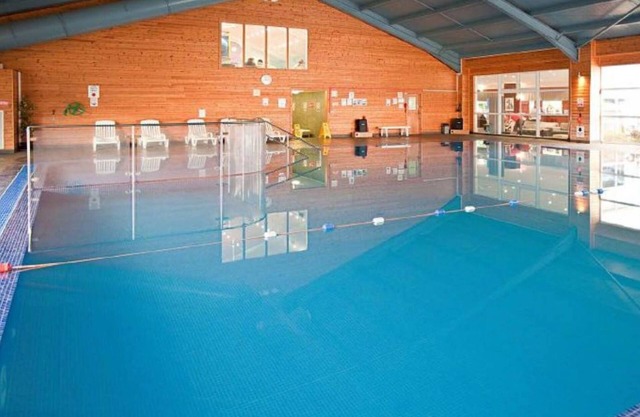 JACs LARGE 4 BED LODGE sleeps 8/10 WITH FULL USE OF ALL FACILITIES INCLUDED