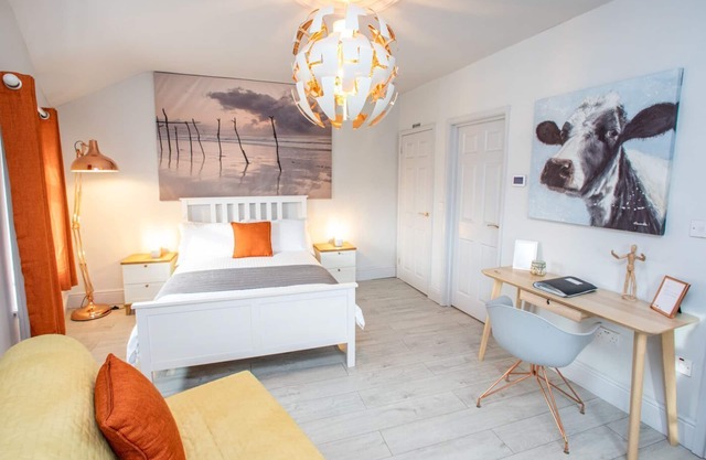 James' Place Dowlais Self Catering Studio 3 Sioni