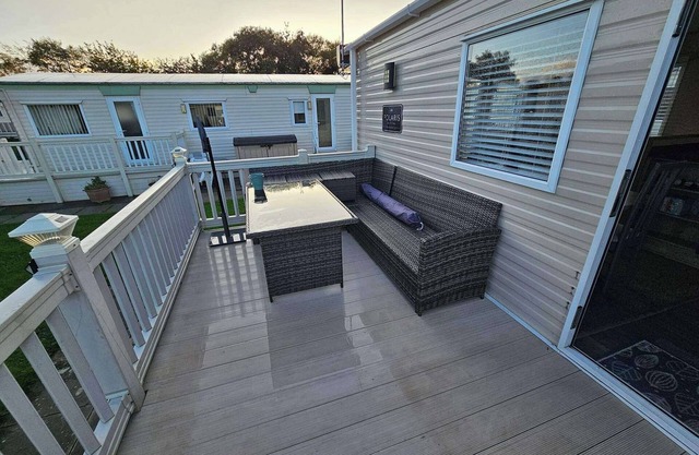 Jayden 3 bed balcony