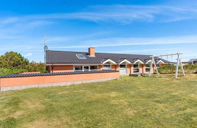 "Jenvold" - 600m from the sea by Interhome