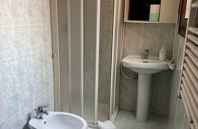 Jeremiah 1 - a small simple apartment near the station