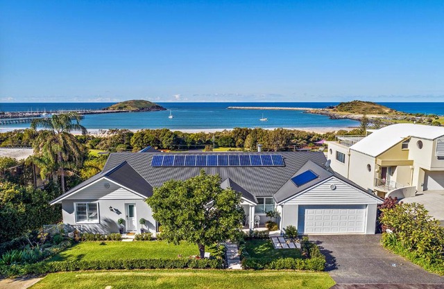 Jetty Beach Splendour Apartment