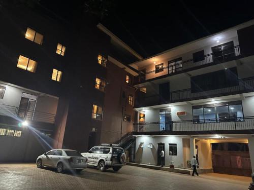 Jinna Suites Hotel