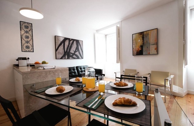 JOIVY Chic flat near Lisbon Cathedral