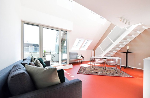 JULIUS 27 - duplex apartment 5 mins to city center