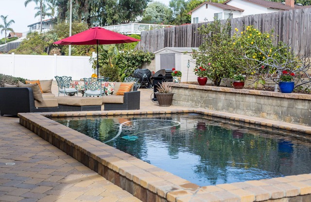 JULY SPECIAL 130 CARLSBAD. PRIVATE OASIS, SINGLE LEVEL RANCH HOME 1400 SQ FT.