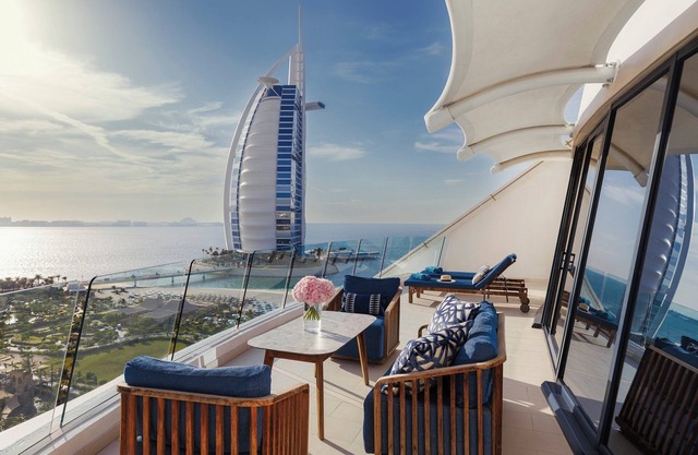 Jumeirah Beach Hotel Dubai