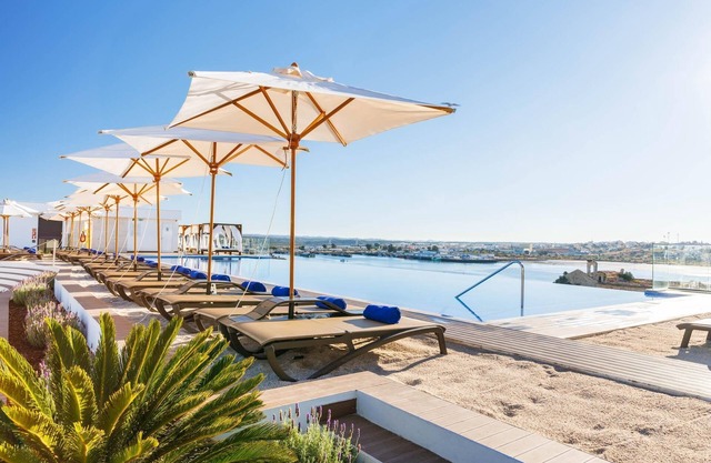Jupiter Marina Hotel - Couples & Spa