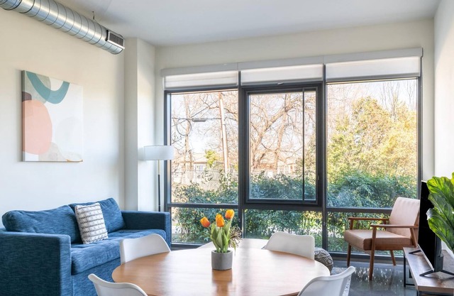 Kasa | Charming 2 BD + Fire Pit | Alexandria