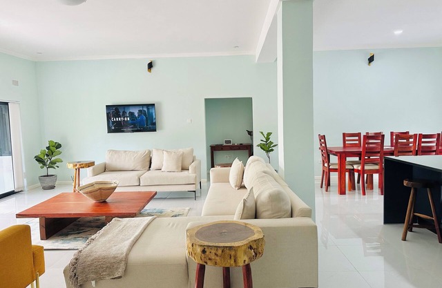 Kayezi Tranquil Stay In Peaceful Palabana