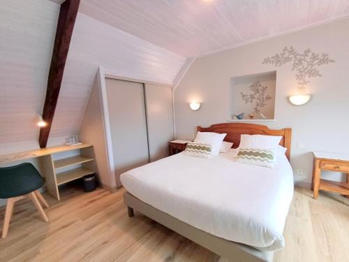 Kerantum à10mn des baies de Douarnenez et Audierne avec cuisine à disposition