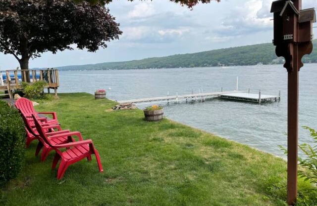 Keukation - A Beautiful Lakefront Home.