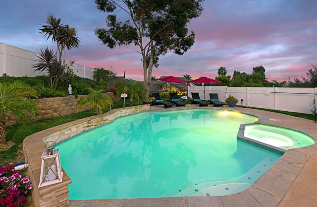 Kids Dream! Family Resort Home Pool/Spa, Pingpong,Arcade-Game Room,Near Beach