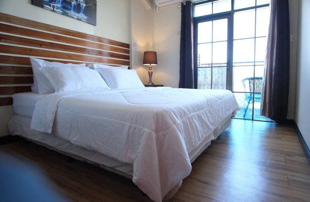 King Bed 2BR European Style City Center in Davao City Philippines