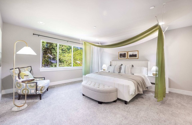 Kirkland Modern 4BR Family Oasis | Kids’ Paradise